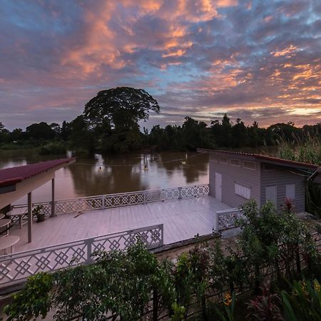 בן דונדט Baba Guesthouse מראה חיצוני תמונה