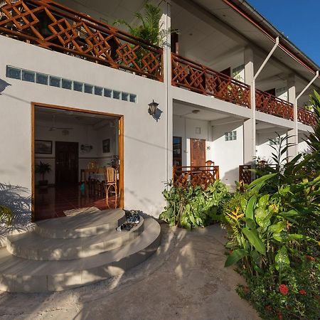 בן דונדט Baba Guesthouse מראה חיצוני תמונה