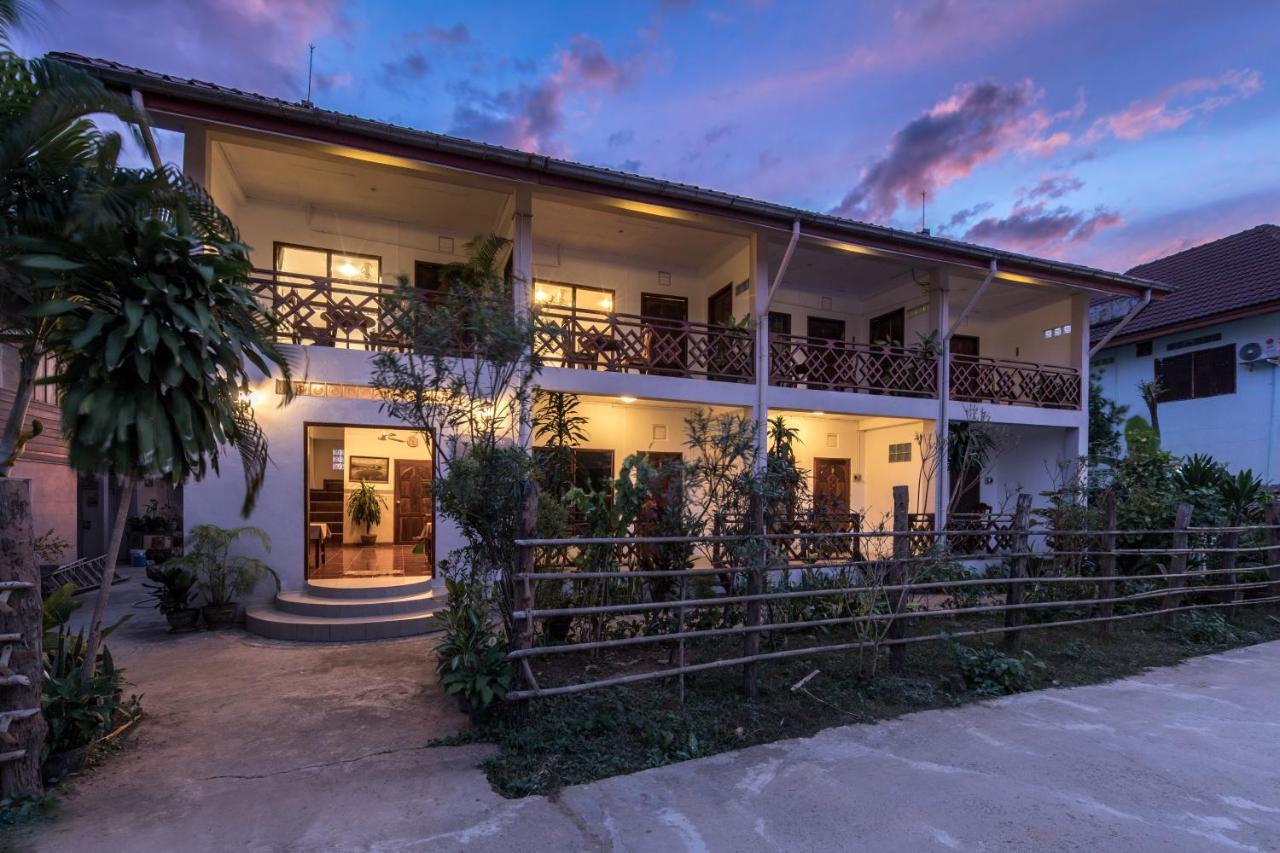 בן דונדט Baba Guesthouse מראה חיצוני תמונה