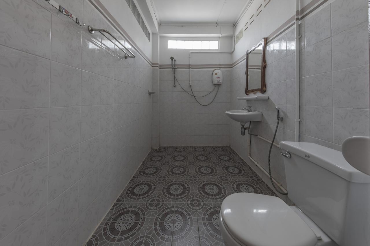 בן דונדט Baba Guesthouse מראה חיצוני תמונה